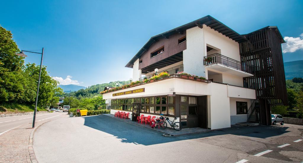 Albergo Sayonara Comano Terme Dış mekan fotoğraf